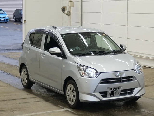 Daihatsu Mira e:S LA350S 2019